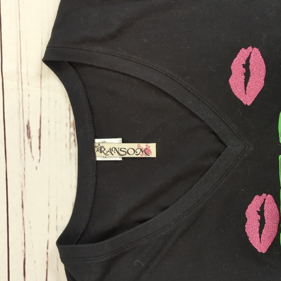 Ransom novelty t-shirt, kiss me I'm Irish or whatever, size large - Picture 3 of 8